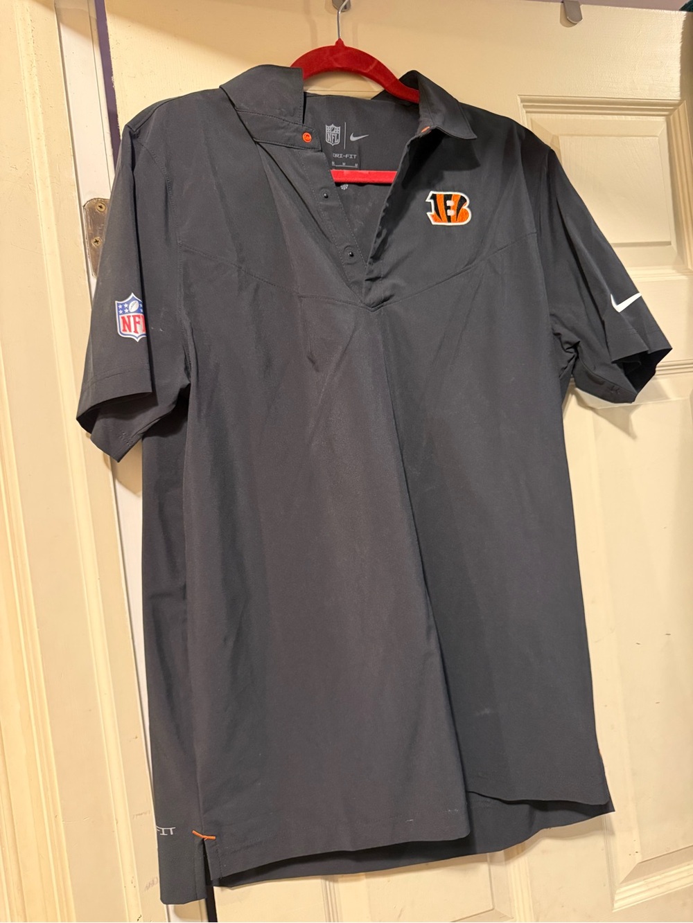 NFL Cincinnati Bengals Black Nike Men’s Polo with Team Patch